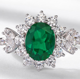 Emerald & White Topaz Ring - خاتم الزمرد والتوباز الابيض