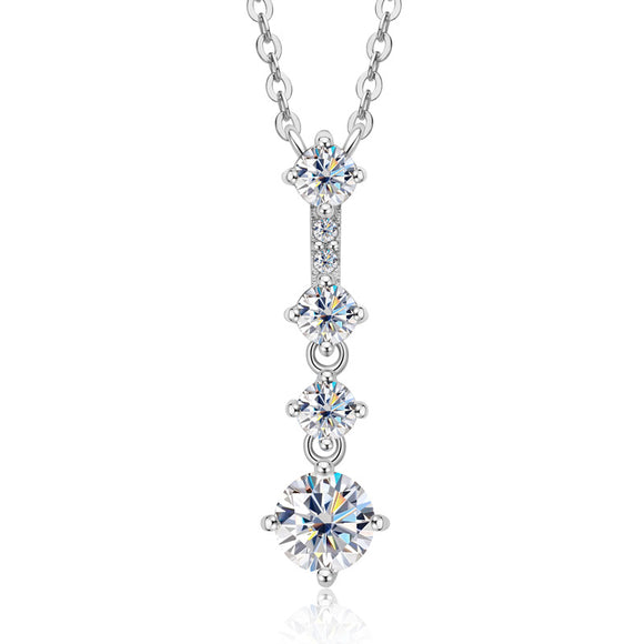 Moissanite Necklace- قلادة الماس الموزنايت