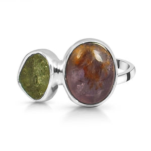 Cacoxenite& Moldavite Ring- حجر المودلفايت والكوارتز الارجواني