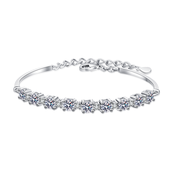 Moissanite Bracelet- اسوارة الماس الموزنايت