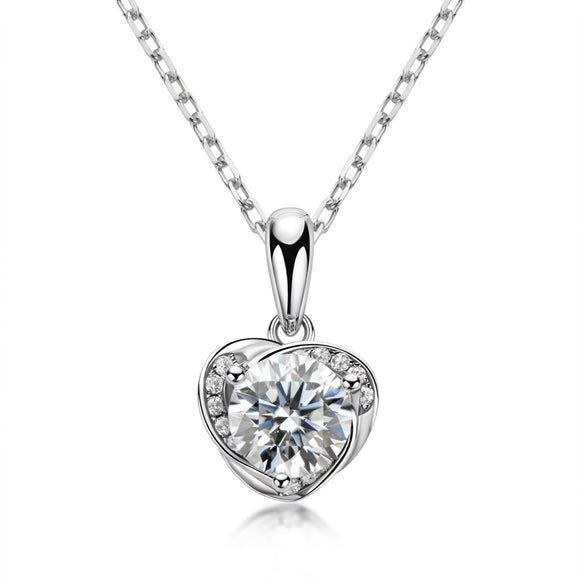 Moissanite Necklace- قلادة الماس الموزنايت