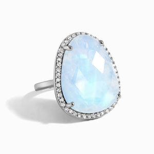 Moonstone & White Topaz Ring -حجر القمر وتوباز ابيض |