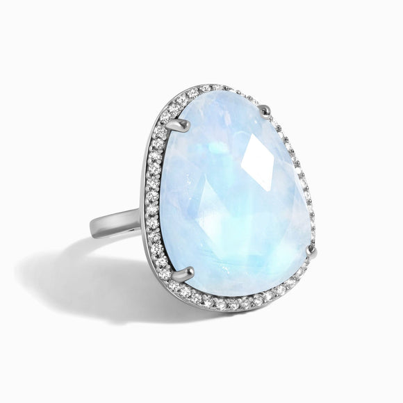 Moonstone & White Topaz Ring -حجر القمر وتوباز ابيض |