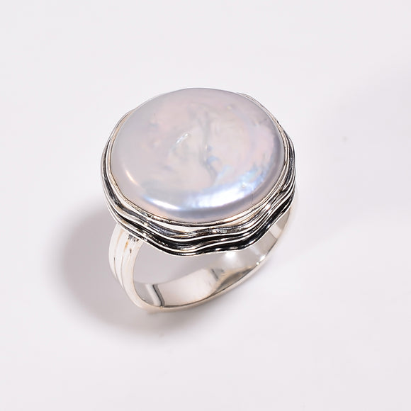 Baroque Pearl Ring -خاتم حجر اللؤلؤ