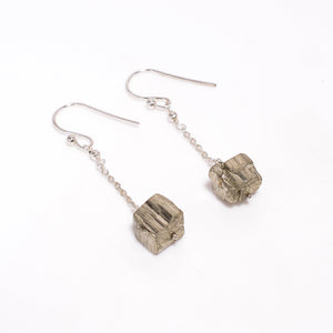 Pyrite Earring - مغناطيس المال - البايرايت