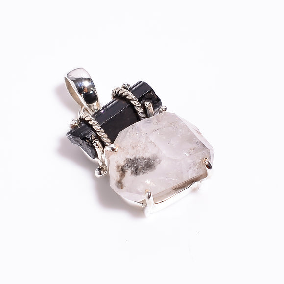 Black Tourmaline Herkimer Diamond Pendant- قلادة التورمالين الأسود والماس الهركمير