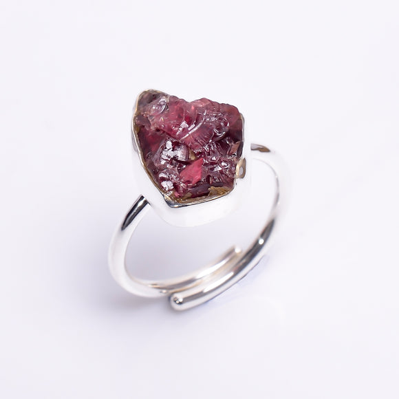 Garnet Raw Gemstone -  خاتم حجر الجارنيت