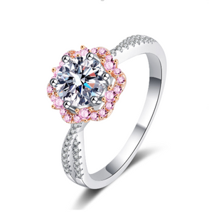 Flower Moissanite Diamond Ring -  خاتم الماس موزنايت | 1قراط
