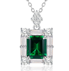 Emerald & White Topaz Ring -  الزمرد والتوباز الابيض