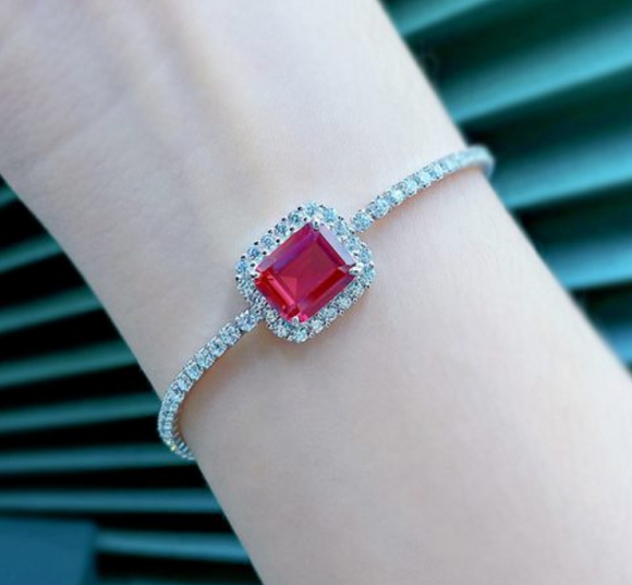 Ruby & White Topaz Ring Bracelet  | الياقوت الأحمر والتوباز الأبيض