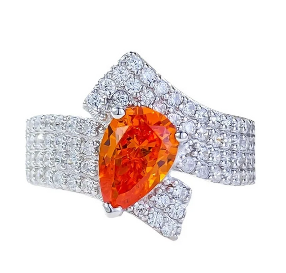 Orange Sapphire Ring -  خاتم الياقوت البرتقالي والياقوت الابيض
