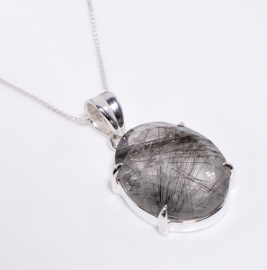 Rutile Oval Cut Gemstone 925 Sterling Silver Pendant with Box Chain - الروتيل كوارتز