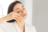 رولار الجاد الأخضر مع الجواشا - Green Jade Roller with Gua Sha