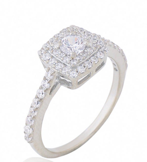 White Topaz ring-خاتم التوباز الابيض