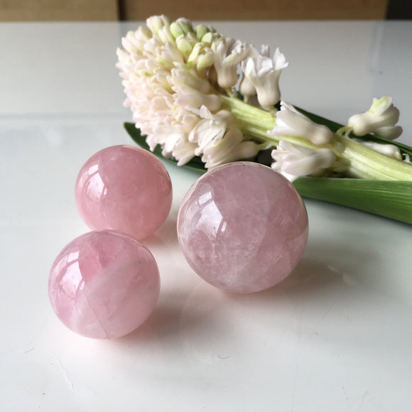 Spheres Rose quartz - كرة الروز كوارتز